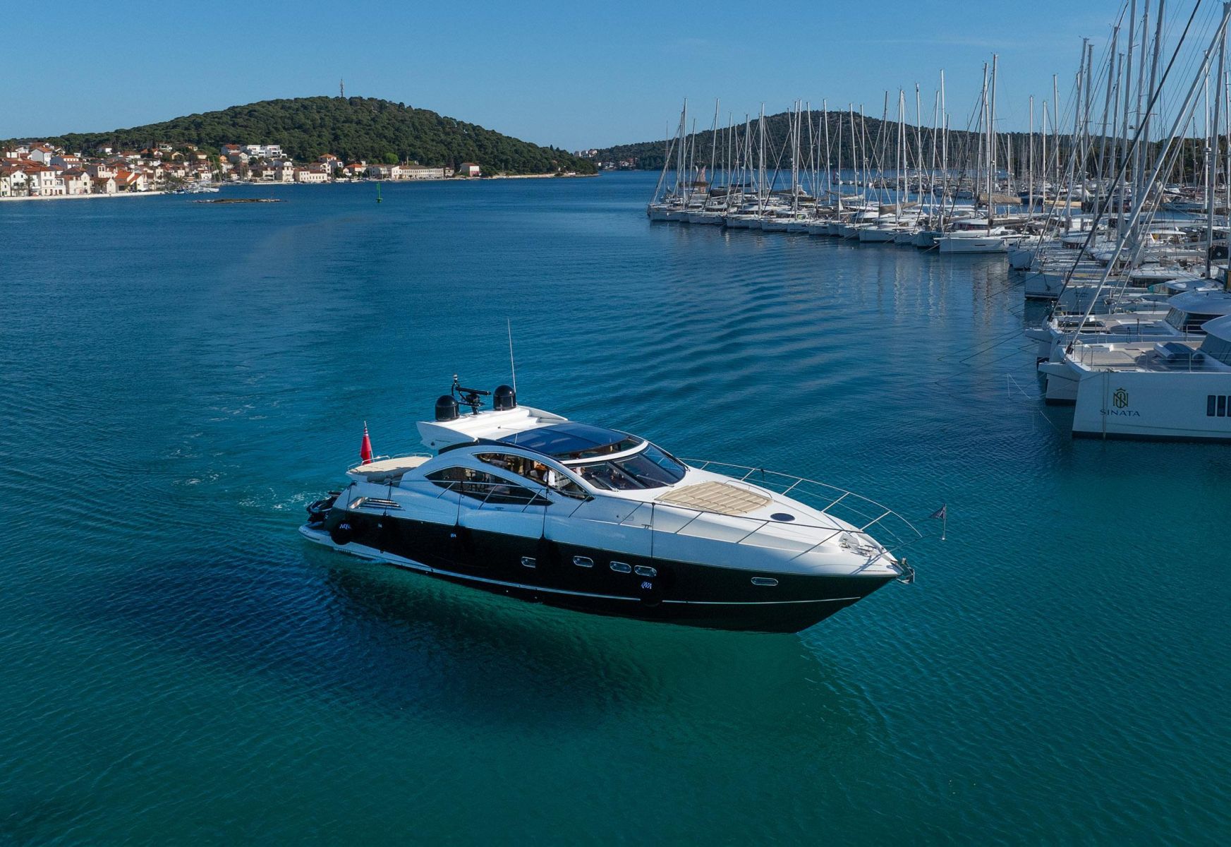 YBC SUNSEEKER 64 PREDATOR